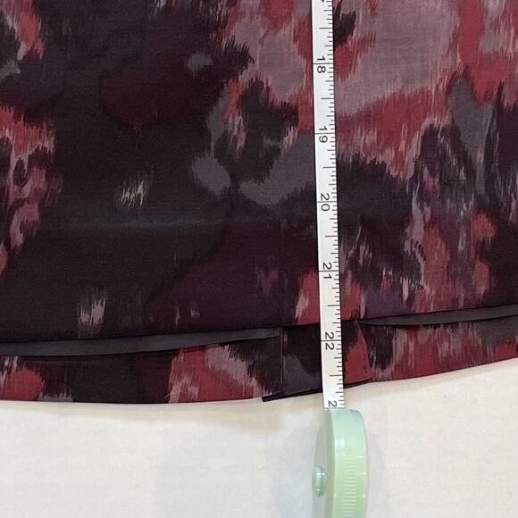 Ann Taylor Black Purple Pink Watercolor Abstract Floral Print Pencil Skirt 12 - Picture 10 of 10